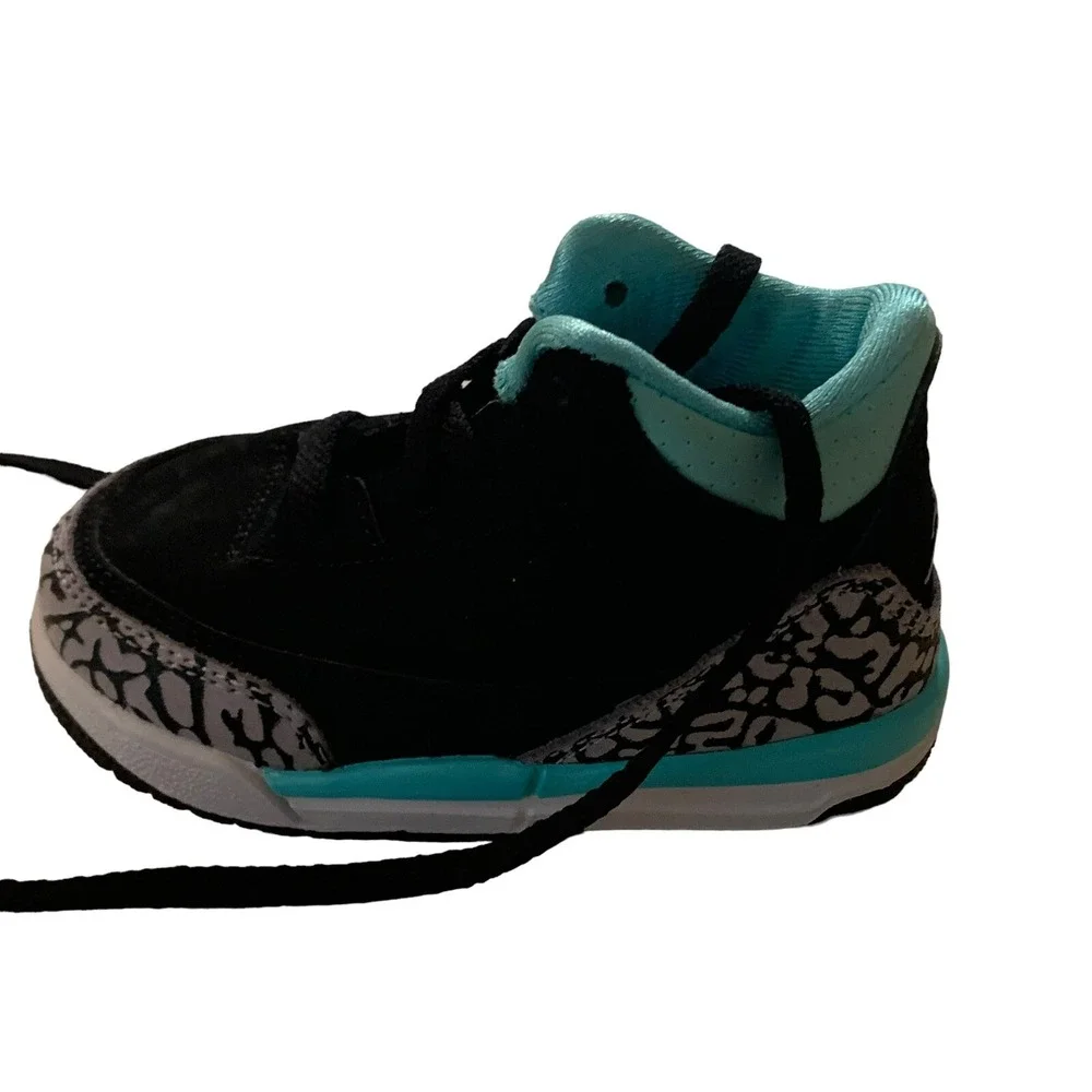 Nike Air Jordan 3 Retro BT Bleached Turquoise Shoes 654964-045‎ Toddlers Size 4C